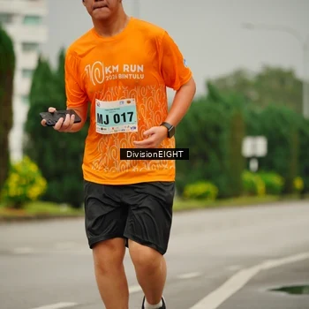 Runner Photo 8504018