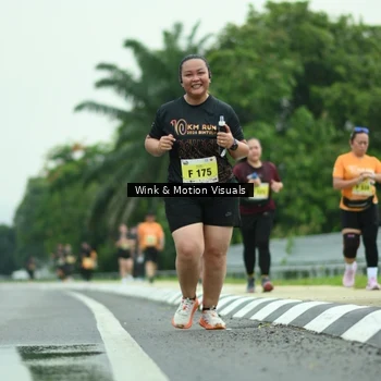 Runner Photo 8504023