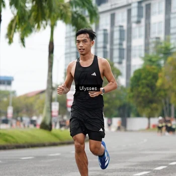 Runner Photo 8504033