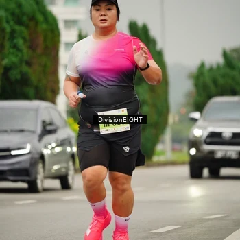 Runner Photo 8504034