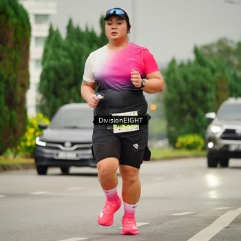 Runner Photo 8504043