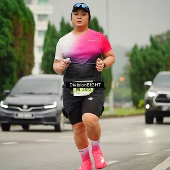 Runner Photo 8504068
