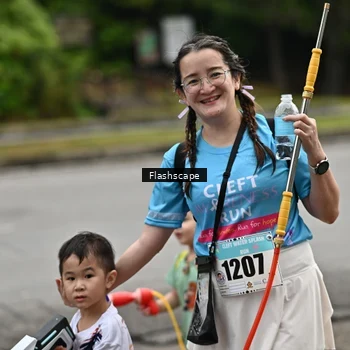Runner Photo 8504070