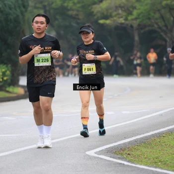 Runner Photo 8504080