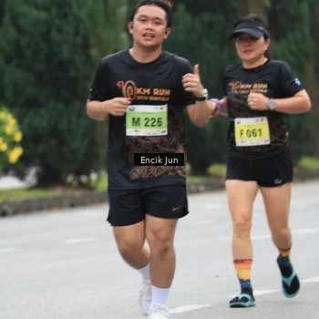 Runner Photo 8504083