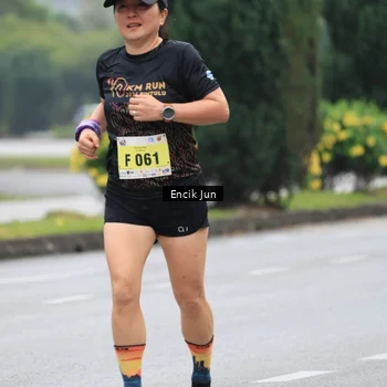 Runner Photo 8504084