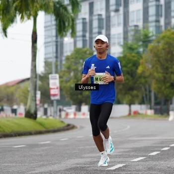 Runner Photo 8504085