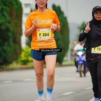 Runner Photo 8504106