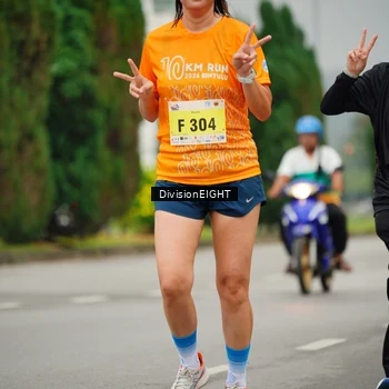 Runner Photo 8504112