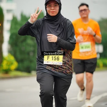 Runner Photo 8504119