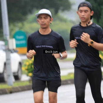 Runner Photo 8504134