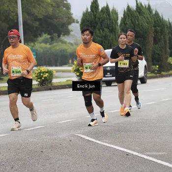 Runner Photo 8504201