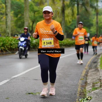 Runner Photo 8504204