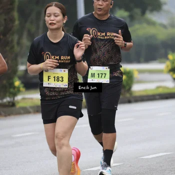 Runner Photo 8504209