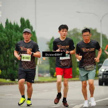 Runner Photo 8504214