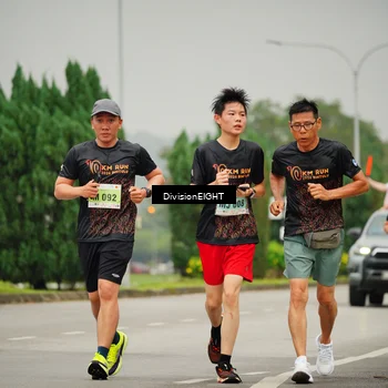 Runner Photo 8504244