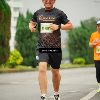 Runner Photo 8504256