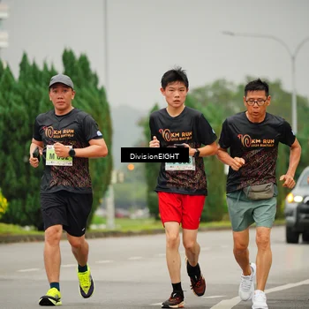 Runner Photo 8504257