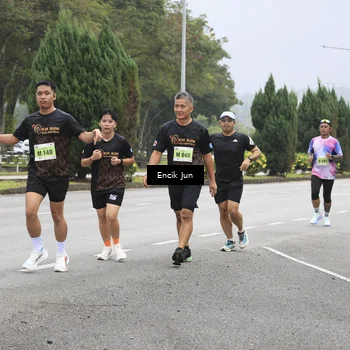 Runner Photo 8504263