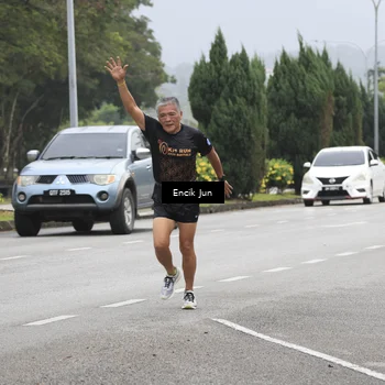 Runner Photo 8504286