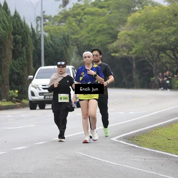 Runner Photo 8504289