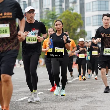 Runner Photo 8504311