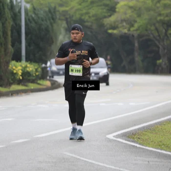 Runner Photo 8504331