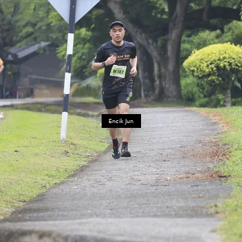 Runner Photo 8504351