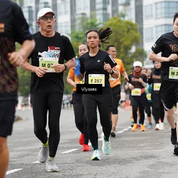 Runner Photo 8504355