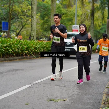 Runner Photo 8504368