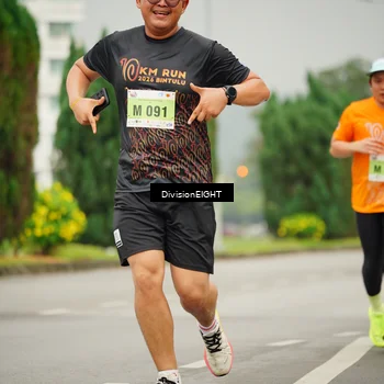 Runner Photo 8504387