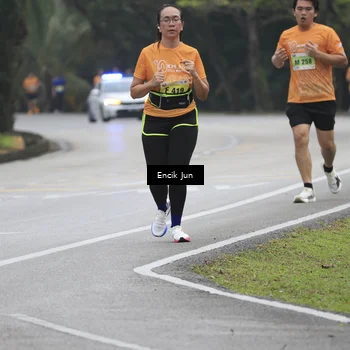 Runner Photo 8504397