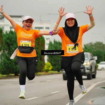 Runner Photo 8504404