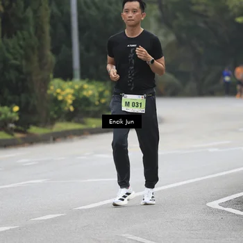 Runner Photo 8504427