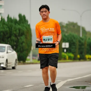 Runner Photo 8504441