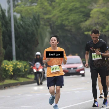 Runner Photo 8504463