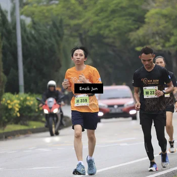 Runner Photo 8504469