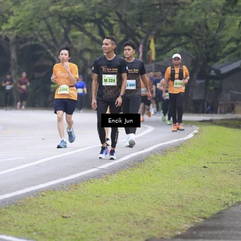 Runner Photo 8504485