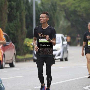 Runner Photo 8504486