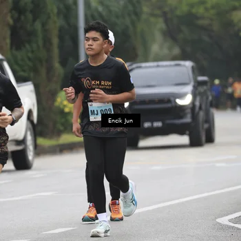 Runner Photo 8504505
