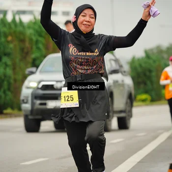 Runner Photo 8504525