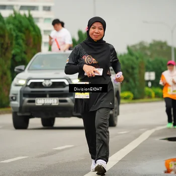 Runner Photo 8504527