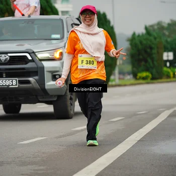 Runner Photo 8504554
