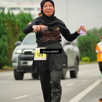 Runner Photo 8504565