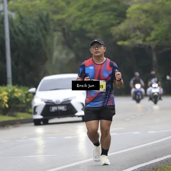 Runner Photo 8504569