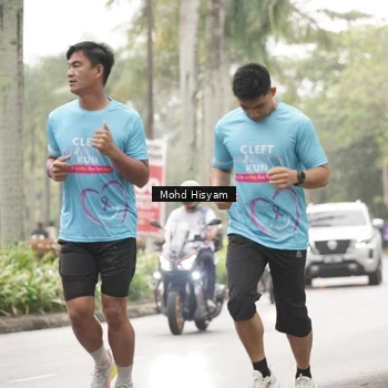 Runner Photo 8504574