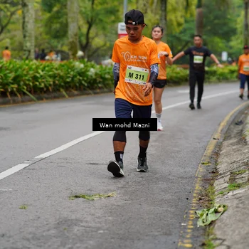 Runner Photo 8504582