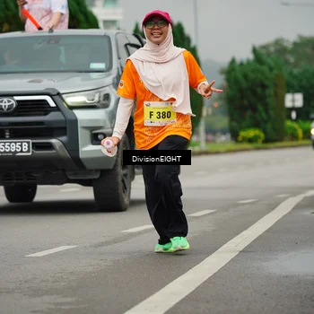 Runner Photo 8504583