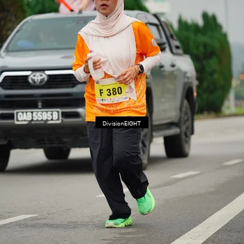 Runner Photo 8504591