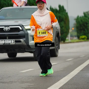 Runner Photo 8504606